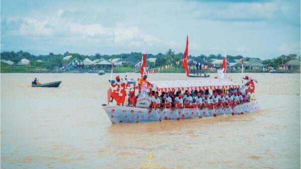 Red Boat leads royal regatta to Big Warri