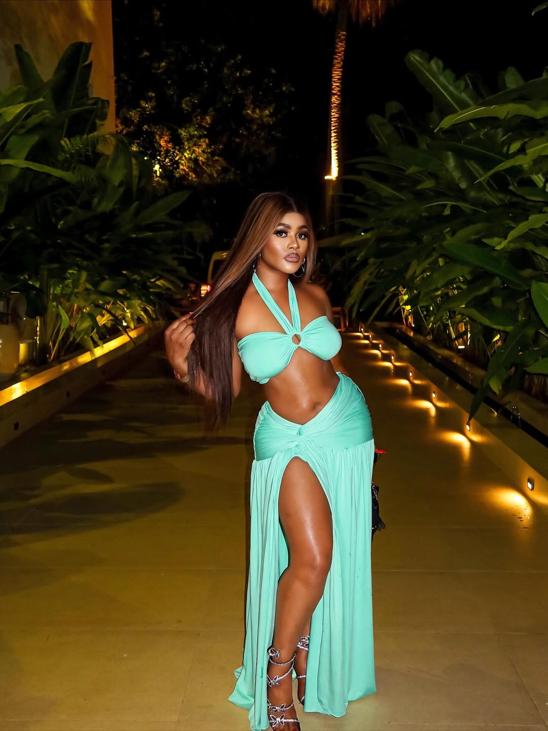 Phyna stuns in a show-stopping Boo-and-Mee set