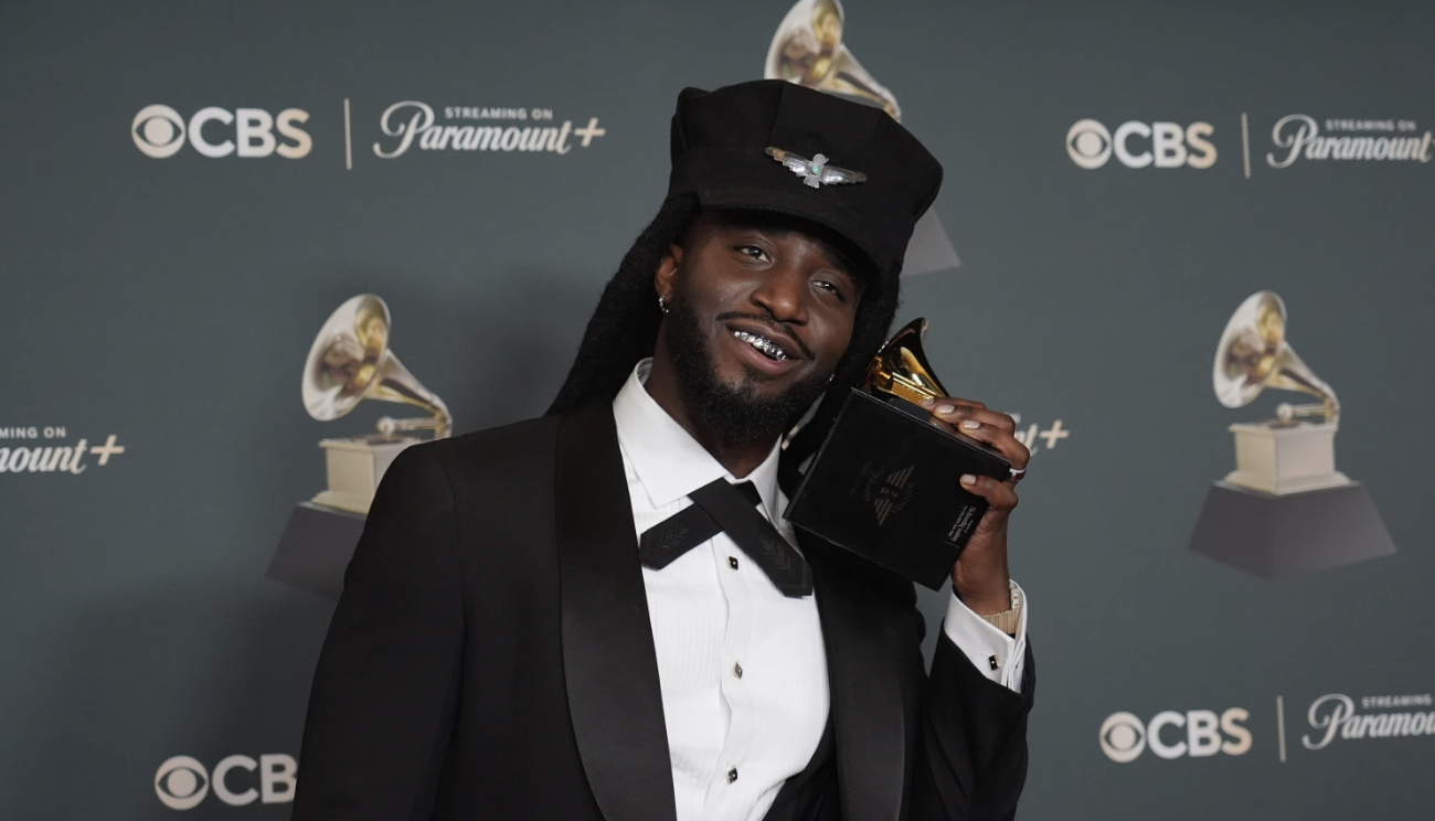 Shaboozey wins first Grammy, honors mother in emotional speech