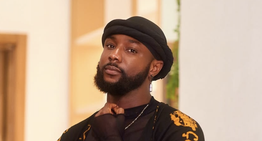 Smart "Worldcharming" Courage