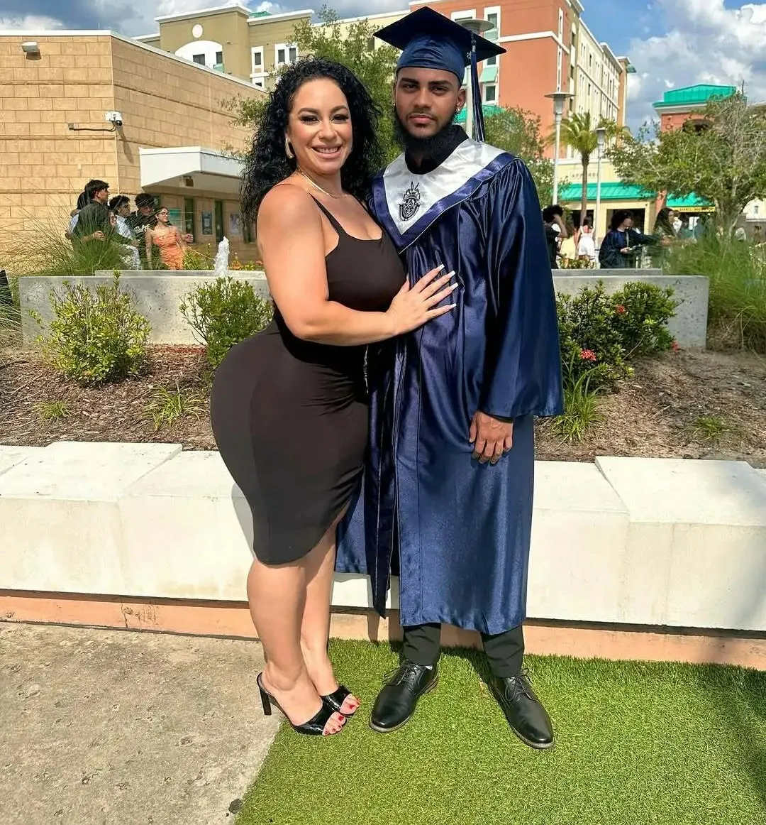 Mum's 'half naked' graduation dress sparks viral firestorm. Photo: Selene Castle Instagram/@iamselenecastle