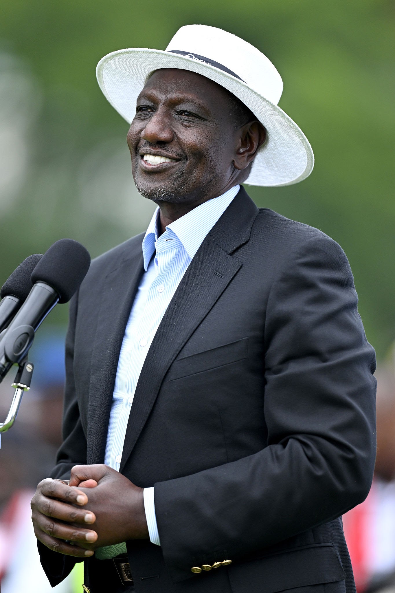 Kenya's President Ruto apologises to Tinubu, Nigerians over English remarks