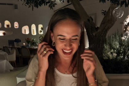 Ashleigh Plumptre