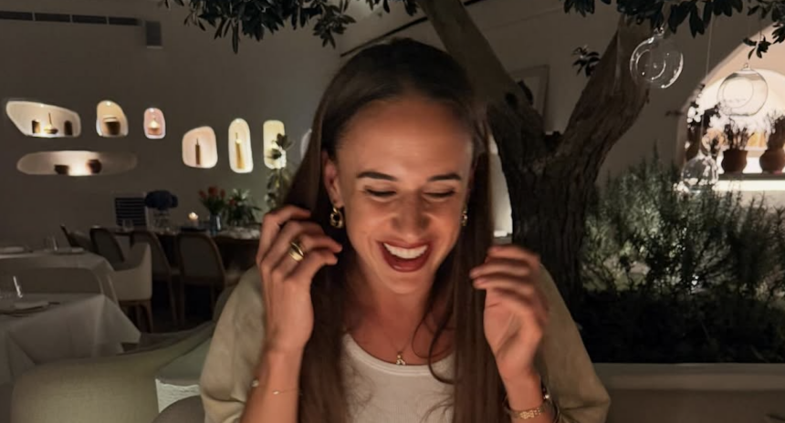 Ashleigh Plumptre